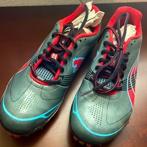 🛍️SOLD🛍️ ~ Puma training Cleats Sz 8